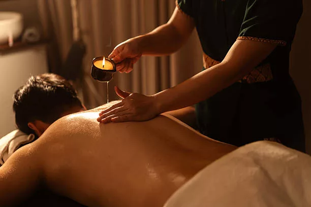 Vivez une Expérience Sensorielle Unique avec Nos Masseuses Expertes